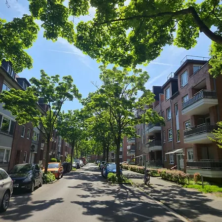 Stilvolle Maisonette In - Balkon & Gratis-parkplatz Neuss