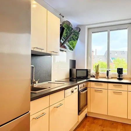 Stilvolle Maisonette In - Balkon & Gratis-parkplatz Appartement *