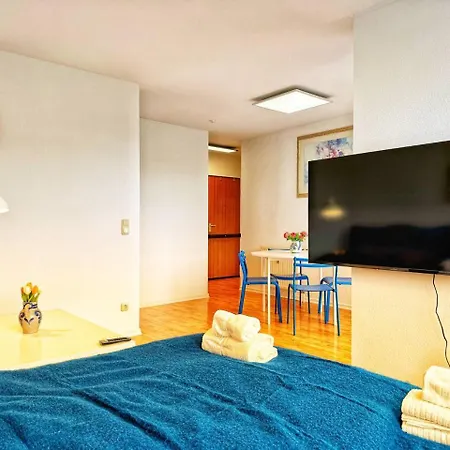 Stilvolle Maisonette In - Balkon & Gratis-parkplatz Lejlighed