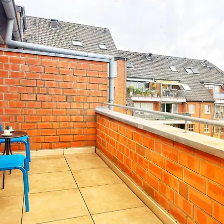 Stilvolle Maisonette In - Balkon & Gratis-parkplatz *