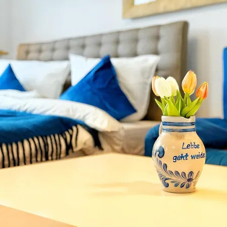Appartement Stilvolle Maisonette In - Balkon & Gratis-parkplatz Neuss