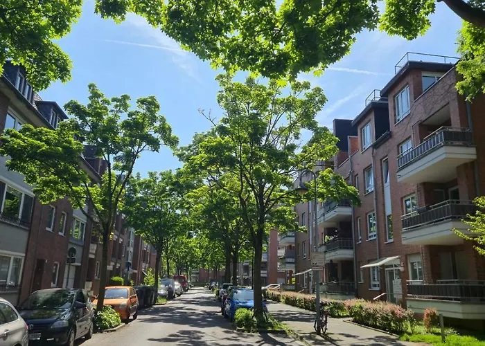 Stilvolle Maisonette In - Balkon & Gratis-parkplatz Neuss