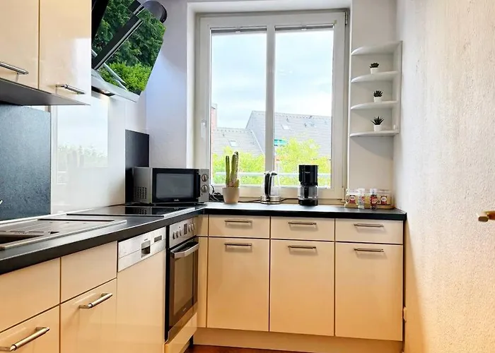 Stilvolle Maisonette In - Balkon & Gratis-parkplatz Lejlighed