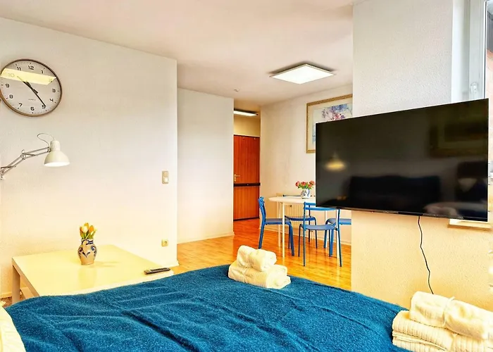 Stilvolle Maisonette In - Balkon & Gratis-parkplatz Lejlighed